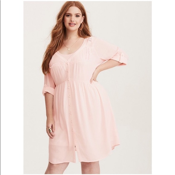torrid Dresses & Skirts - 🎀BLUSH PINK CROCHET TRIM GAUZE SHIRT DRESS 🎀